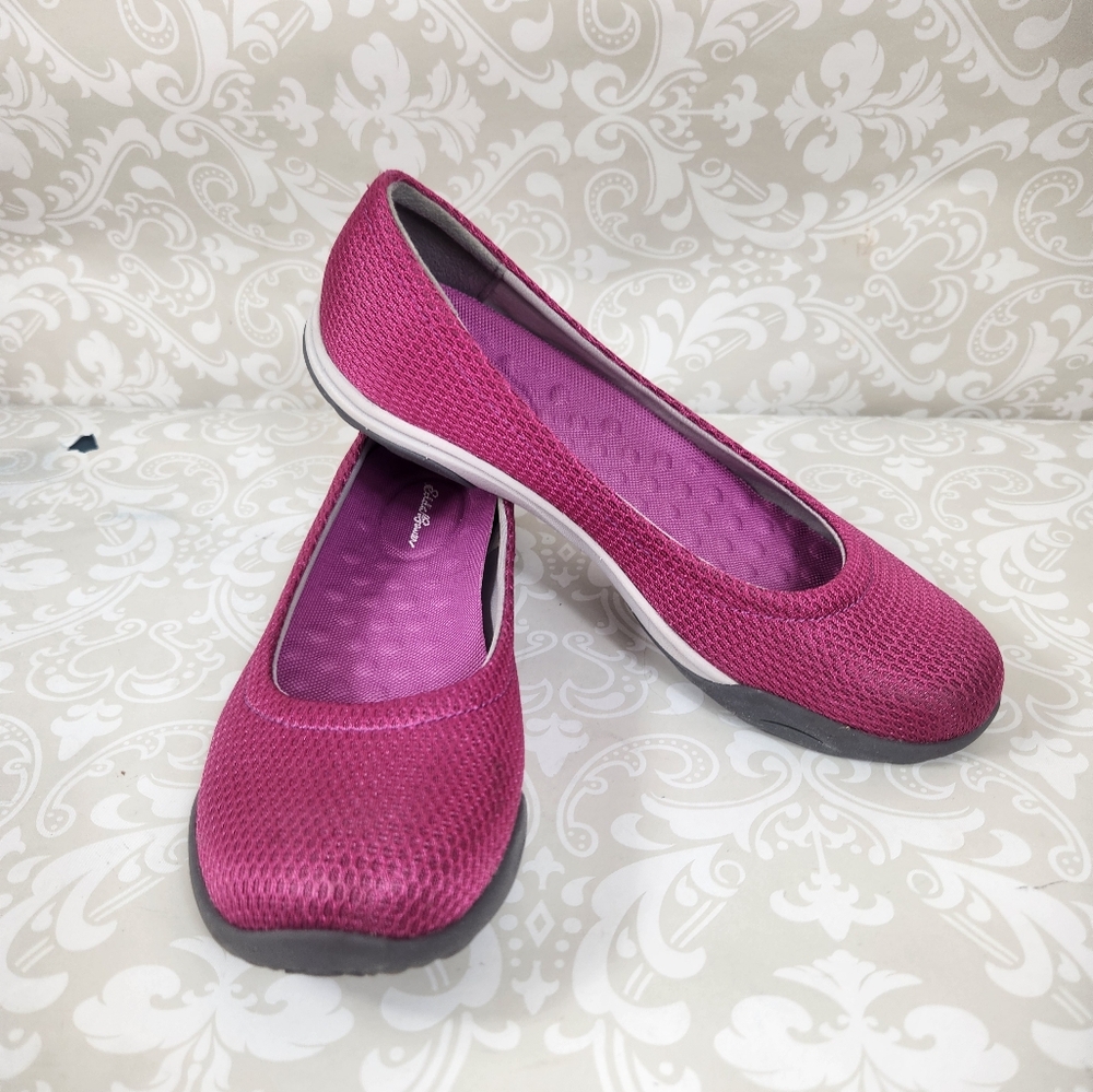 *Like New* Eddie Bauer Fuchsia Mesh Comfort Loafers